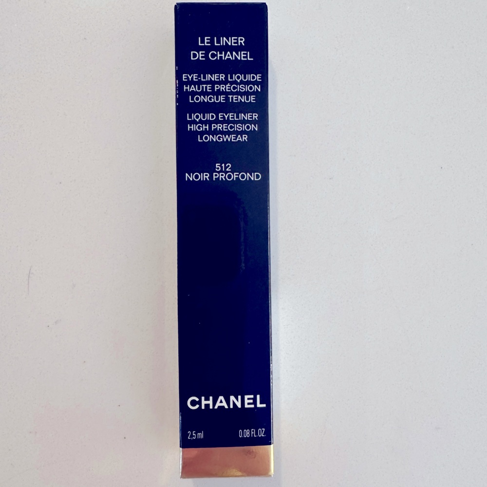 NWB CHANEL Liquid eye liner